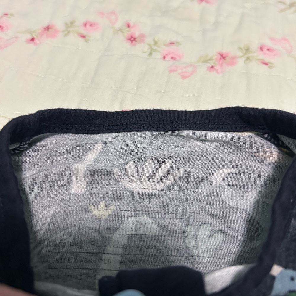 Little sleepies dinosaur shortie size 3T - Picture 3 of 4